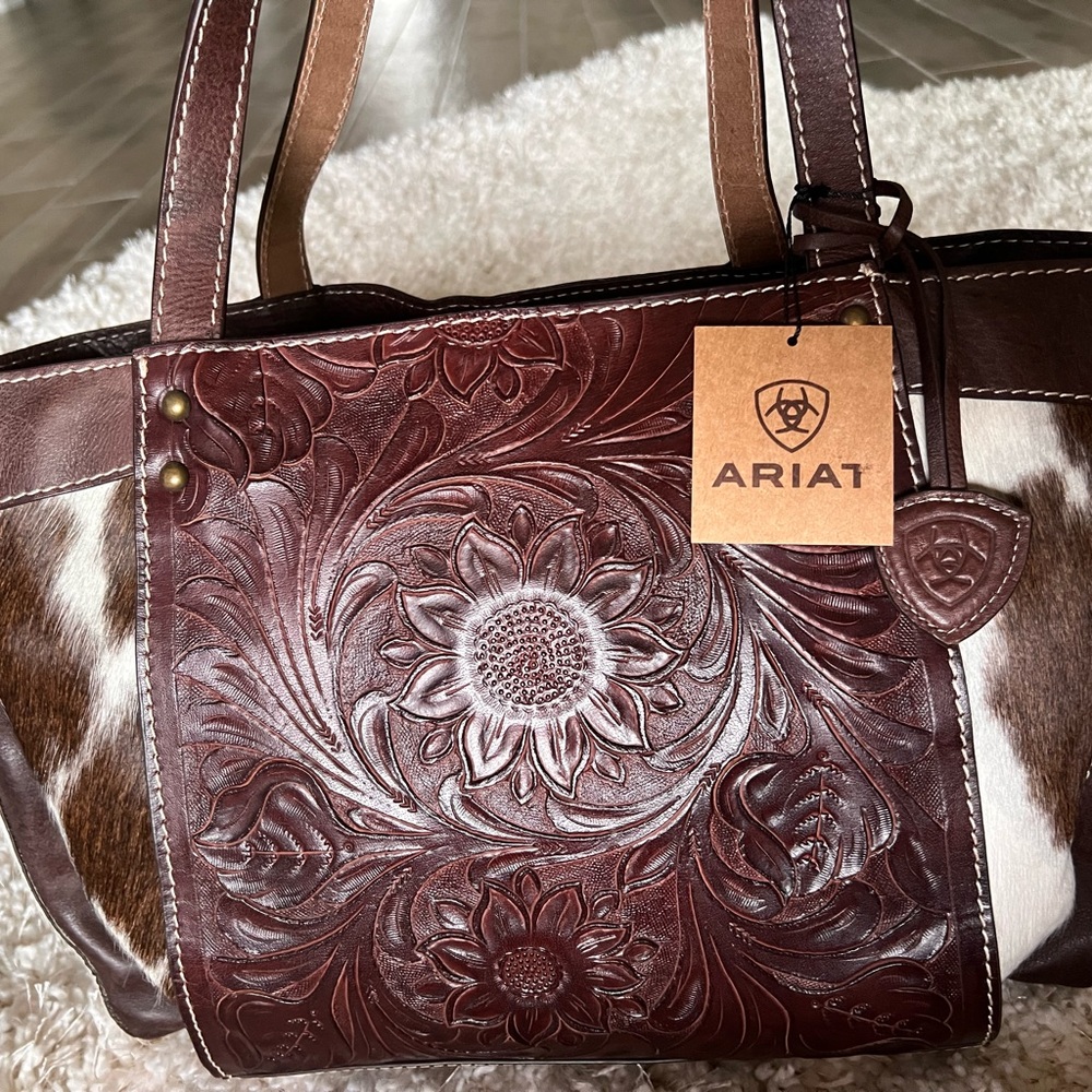 Ariat Deer Skin and Leather Tote NWT